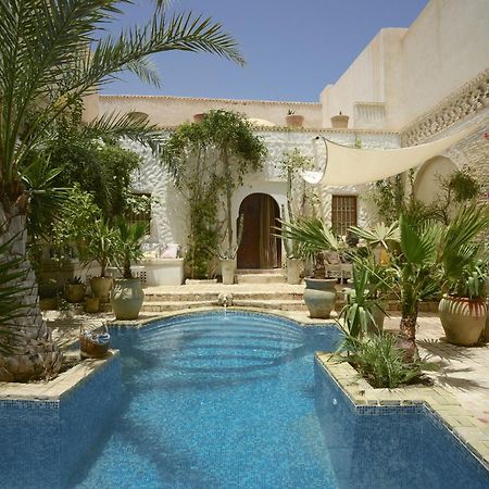 Riad Dar El Caid - Palais XIII Siecle トズル エクステリア 写真